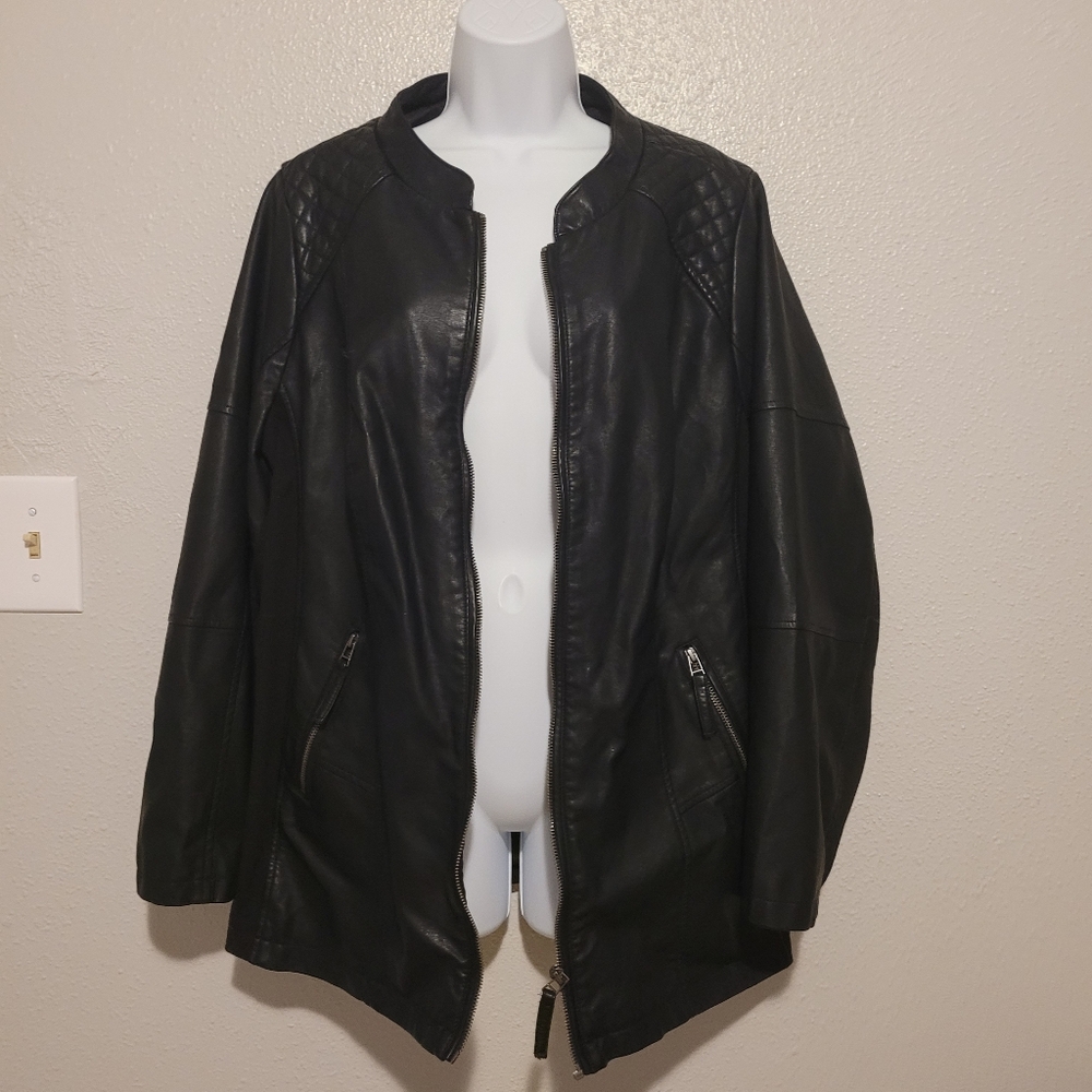 2X Faux Leather Black Coat From Avenue